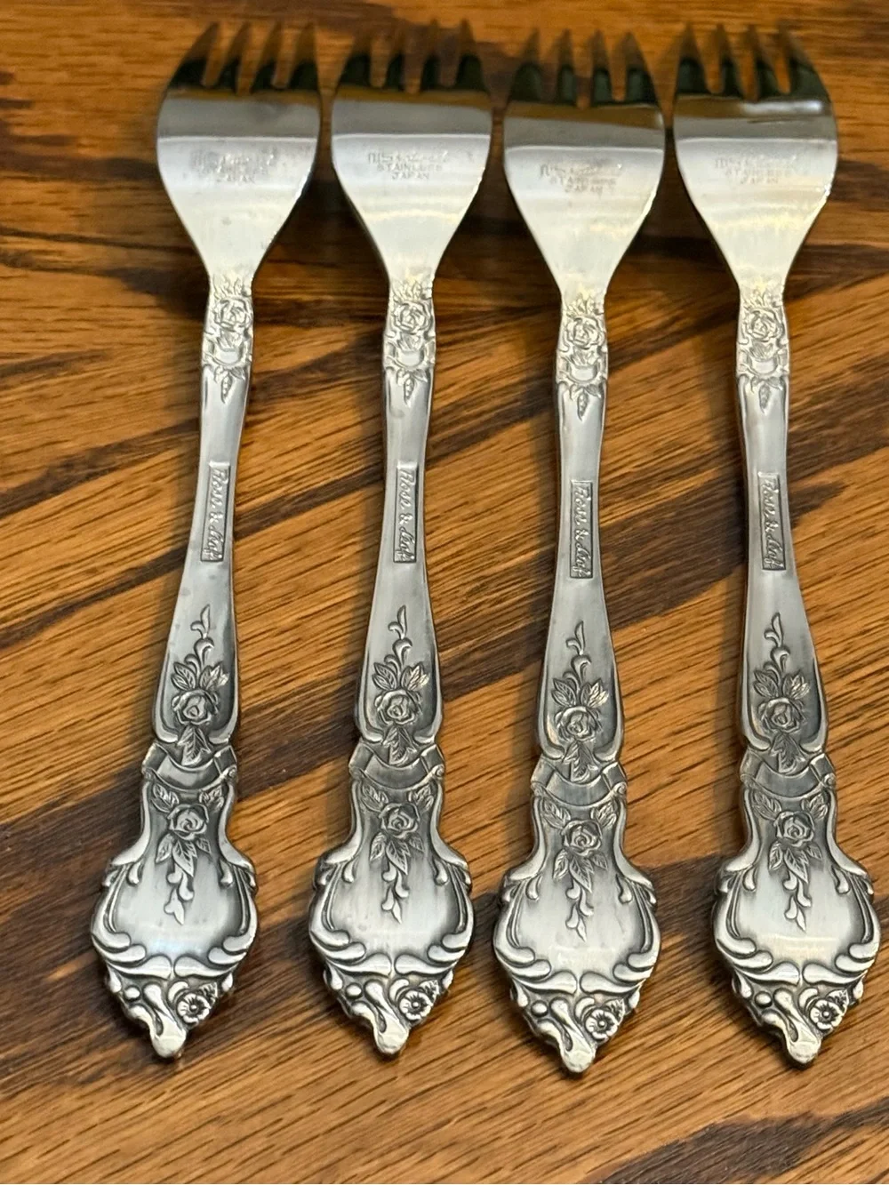 National Rose And Leaf Flatware Stainless 4 Dinner Forks 7 1/2”
